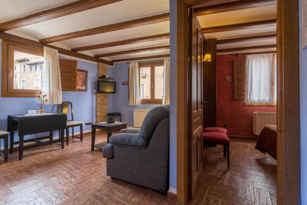Hotel Apartamentos Melihah Daroca Exteriör bild