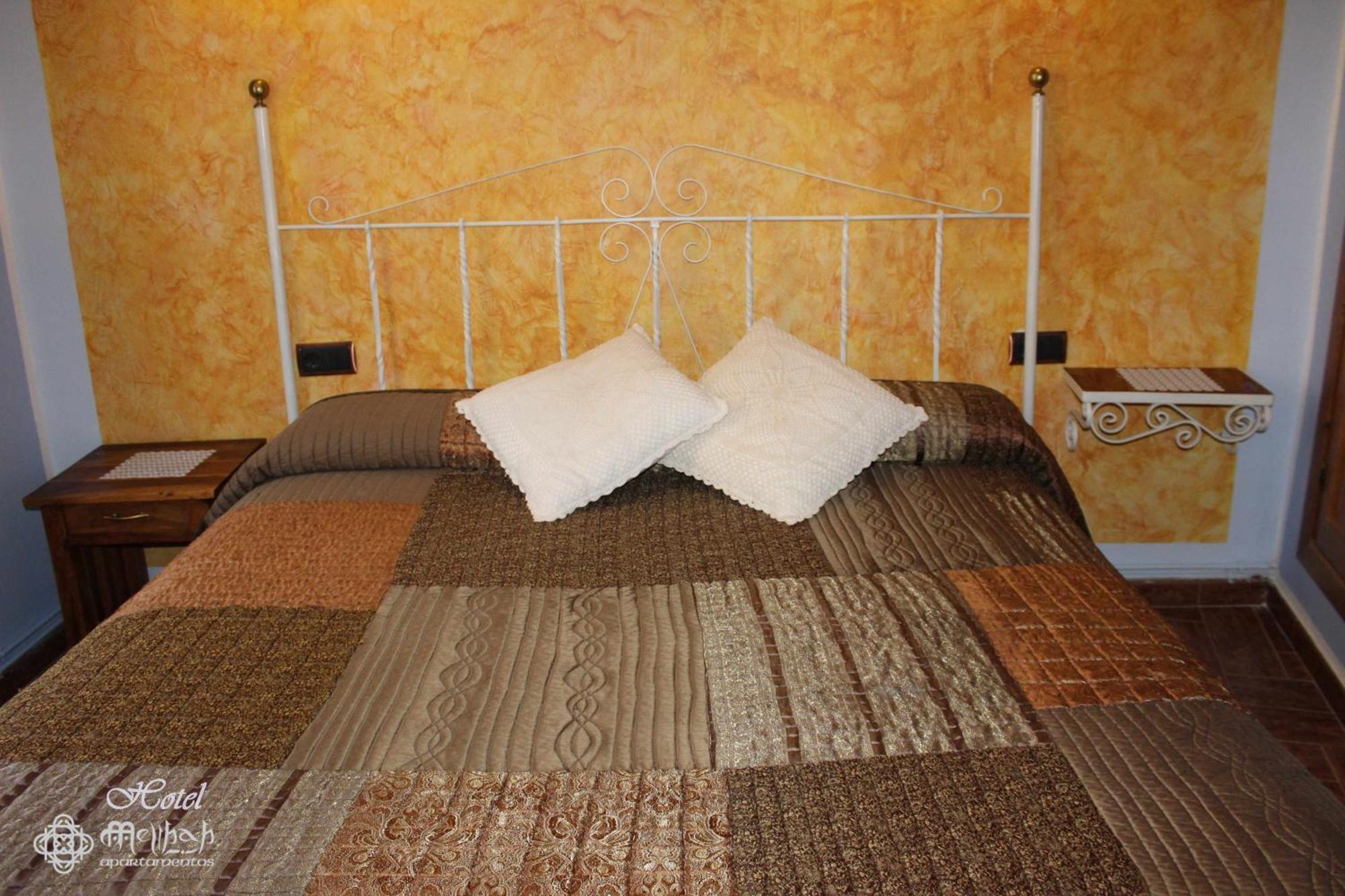 Hotel Apartamentos Melihah Daroca Exteriör bild